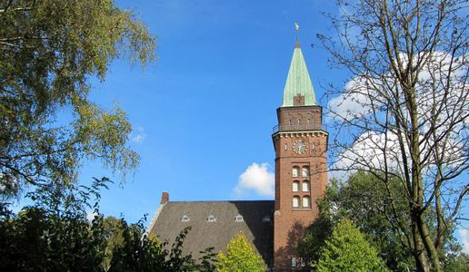 Vers%c3%b6hnungskirche eilbek1